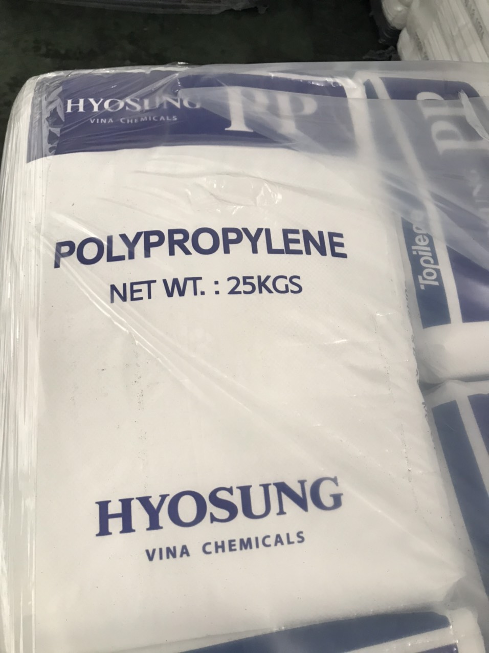 J700N_PP_Hyosung_bag 2